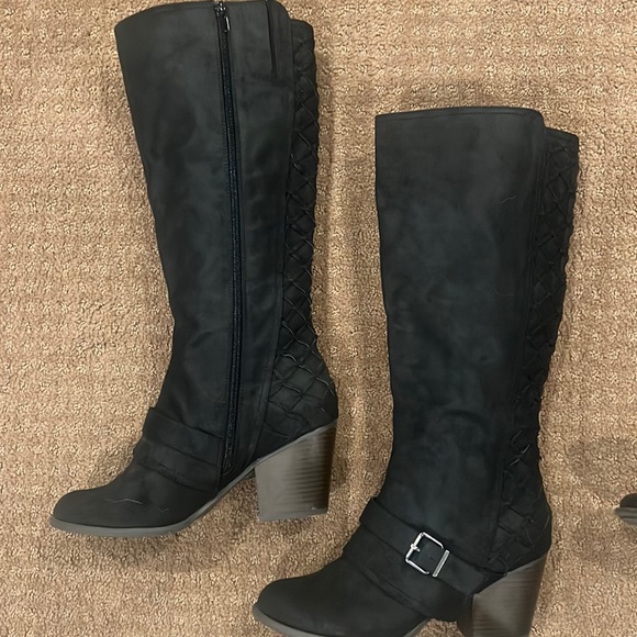 Fergalicious Shoes - Brand new Fergalicious sexy boots size 10.